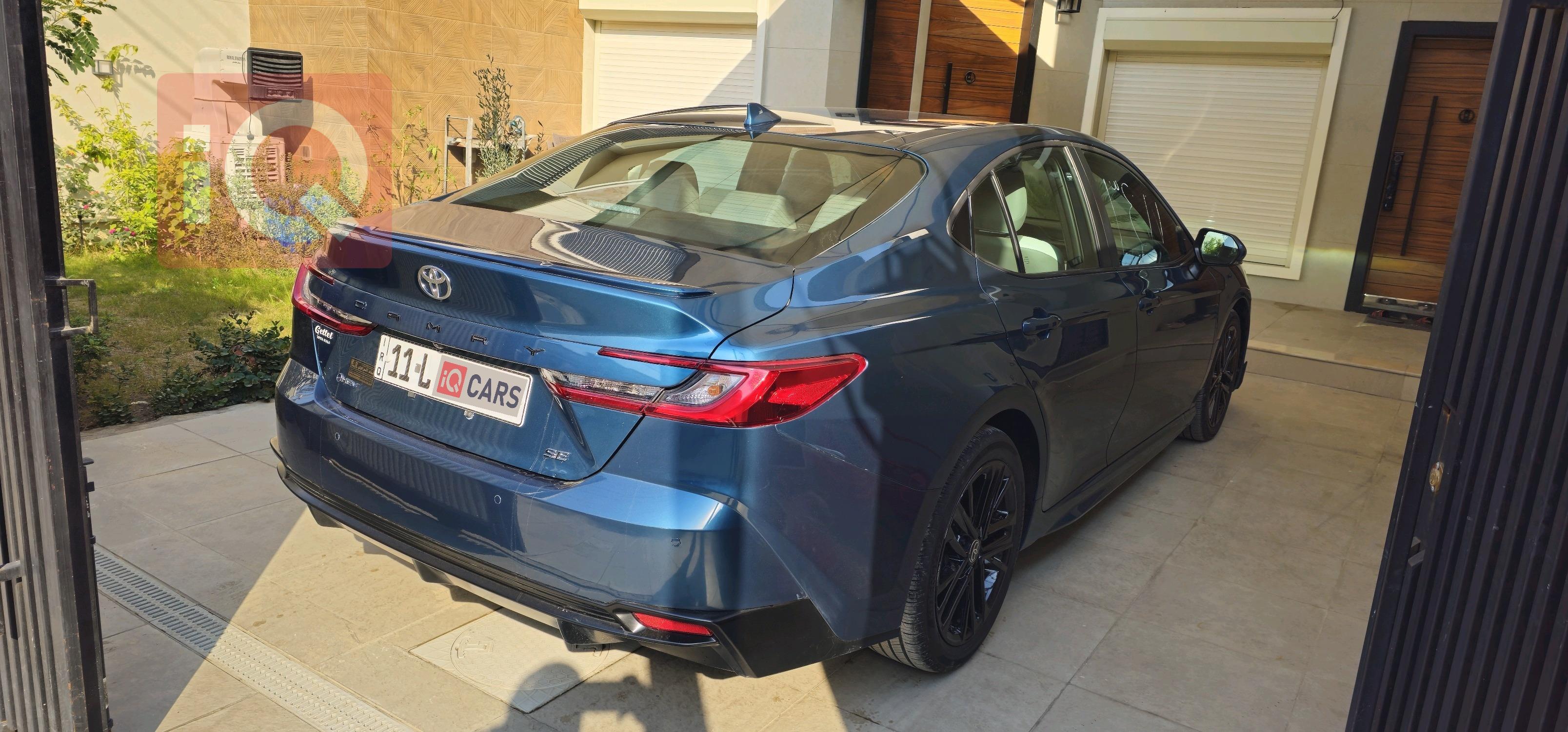 تۆیۆتا کامری